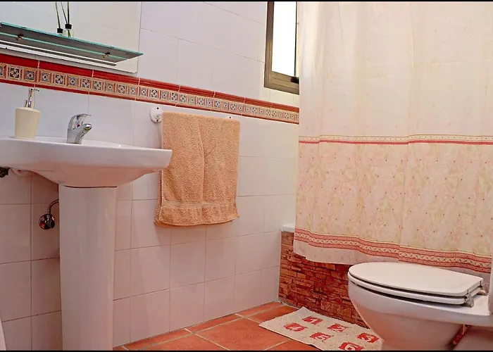 Acogedor Con Piscina 콘일데라프론테라